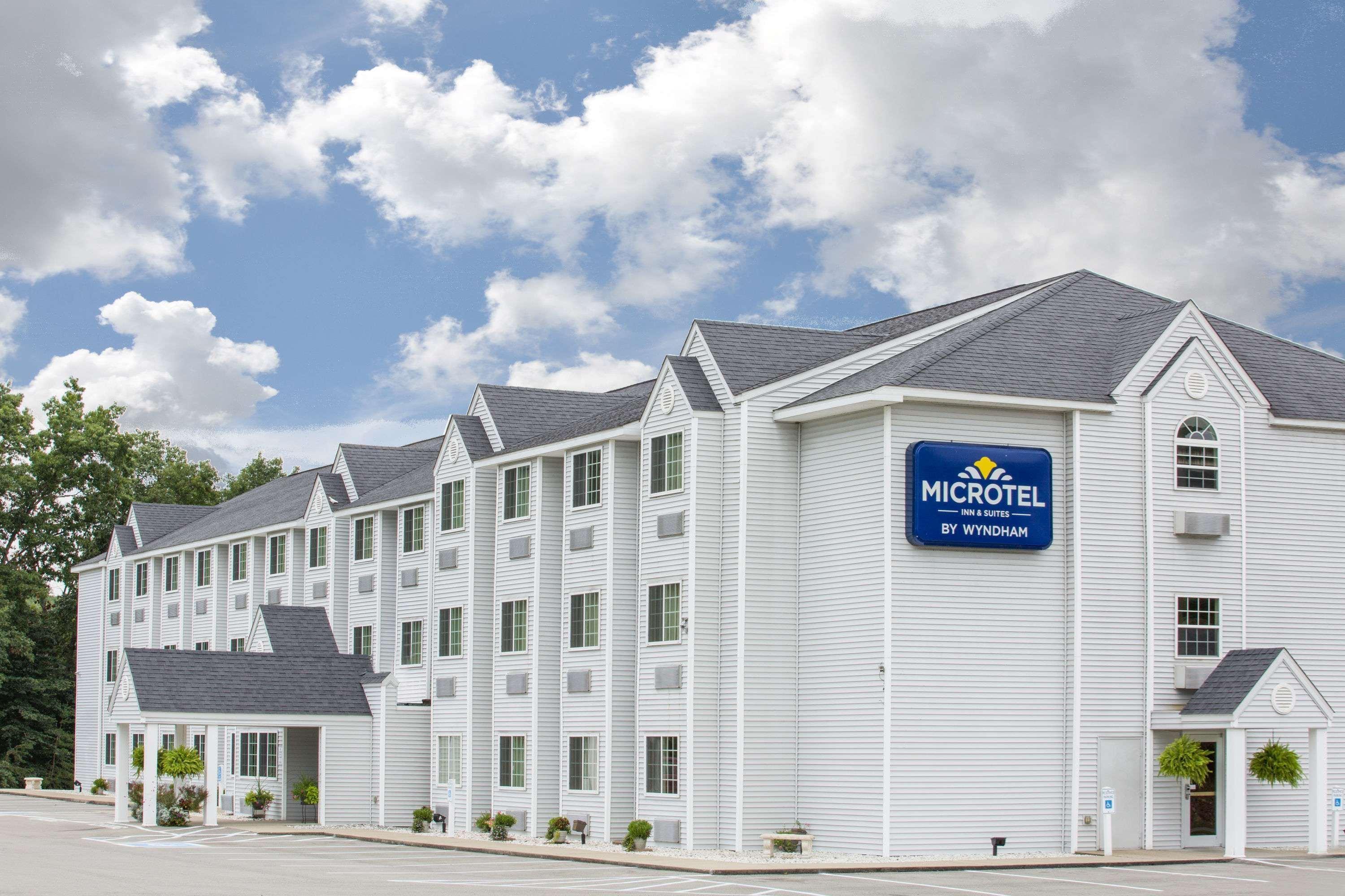 Microtel Inn And Suites Gassaway Exterior photo